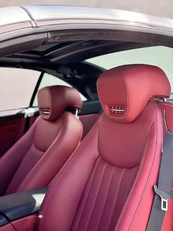 2011 Mercedes-Benz SL Class 5.5L 388HP V8 7AT,autocango,china used car exporter,china ev exporter,chinese used car exporter,chinese used ev exporter