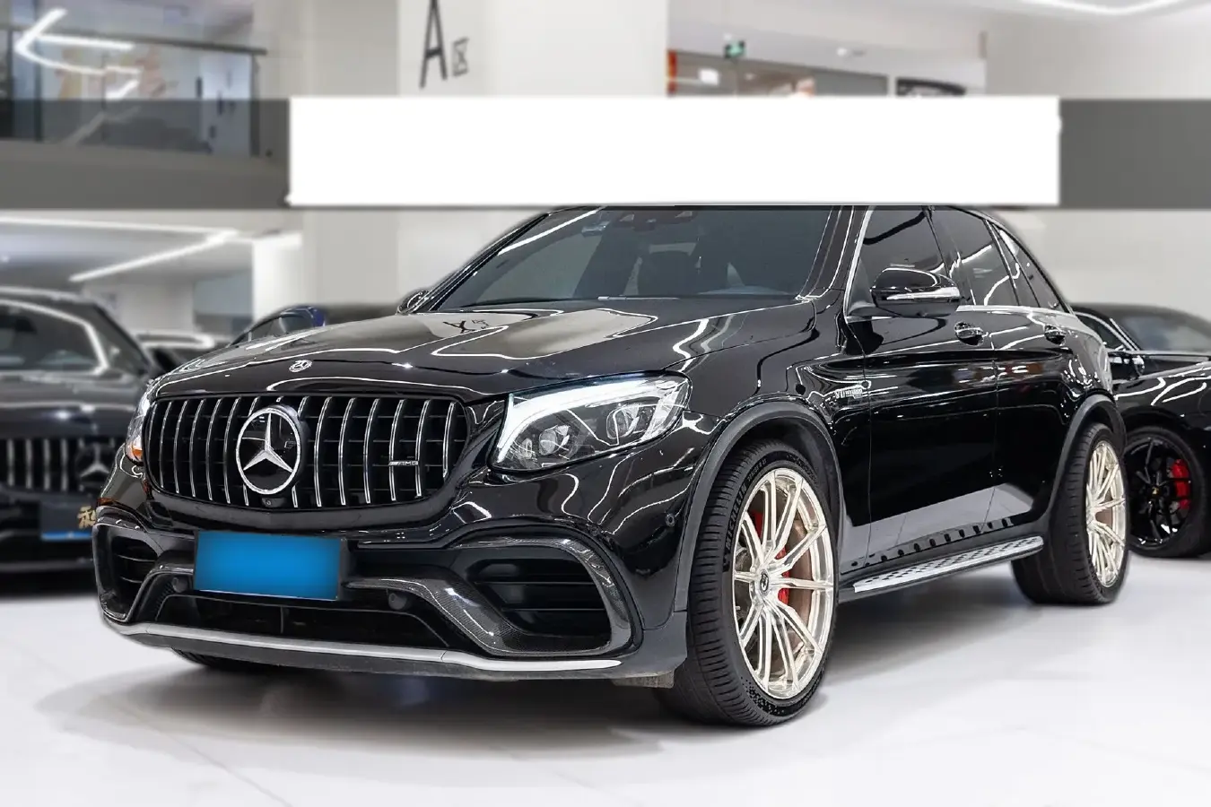 2018 Mercedes-Benz GLC AMG 4.0T 476HP V8 9AT