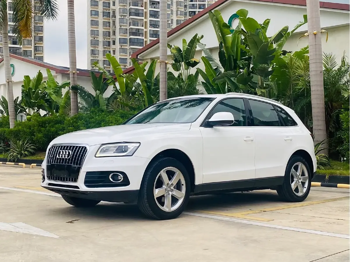 2015 Audi Q5 2.0T 224HP L4 8AT