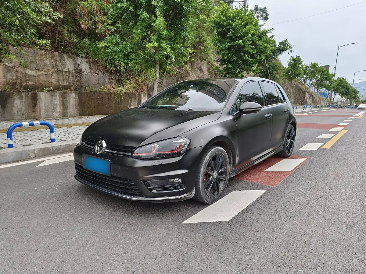 2016 Volkswagen Golf 1.4T 150HP L4 7DCT