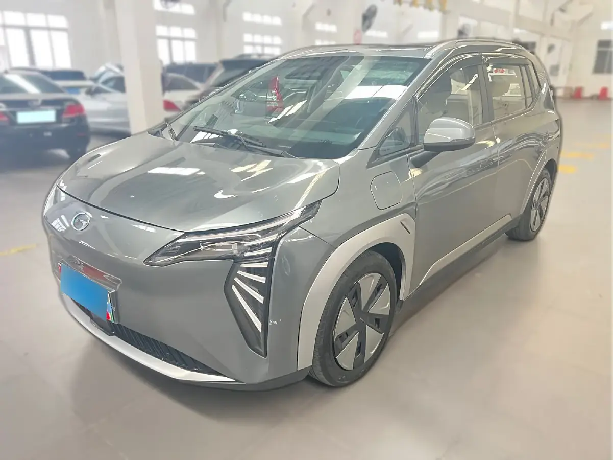 2023 Aion Y BEV 61.7KWH