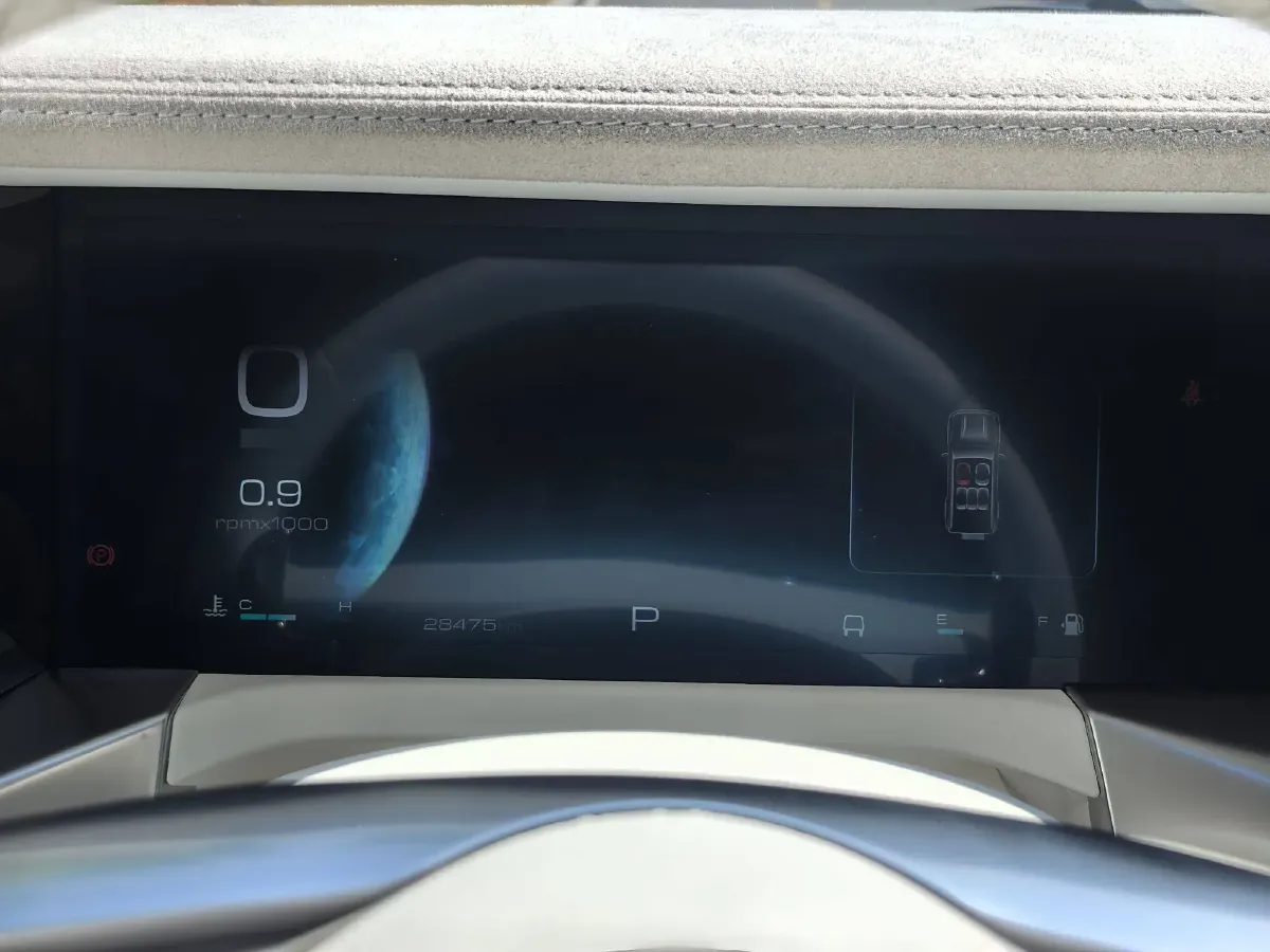 2021 Cyberspace 300 2.0T 227HP L4 8AT,autocango,china used car exporter,china ev exporter,chinese used car exporter,chinese used ev exporter