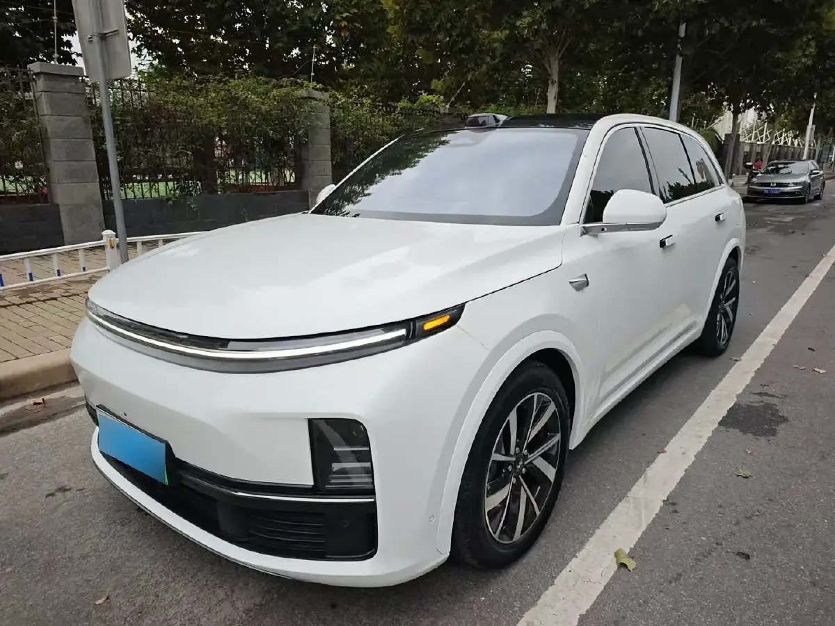 2023 Li L7 Range Extended 154HP REEV 40.9KWH