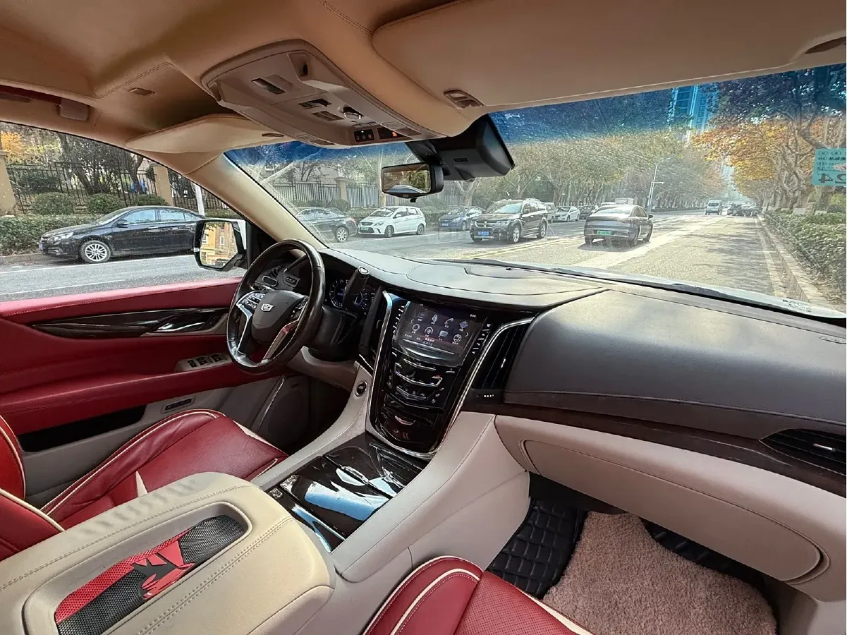 2017 Cadillac ESCALADE 6.2L 426HP V8 8AT,autocango,china used car exporter,china ev exporter,chinese used car exporter,chinese used ev exporter