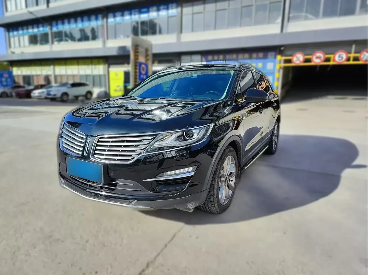 2014 Lincoln MKC 2.0T 203HP L4 6AT