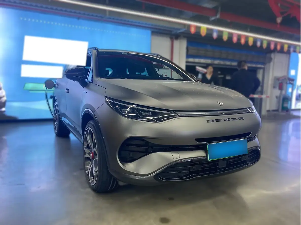2020 Denza X 2.0T 192HP L4 6DCT PHEV 20KWH