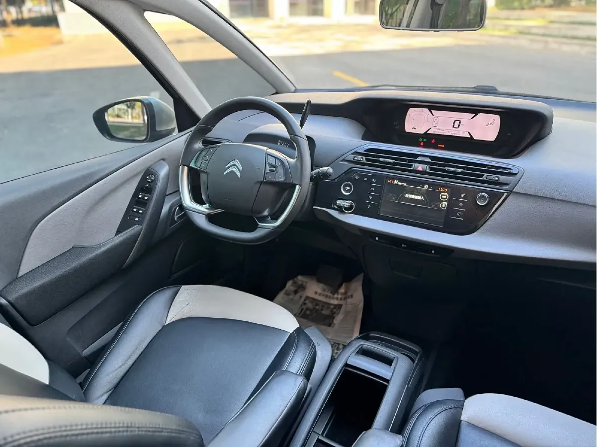 2015 Citroen C4 Picasso 1.6T 165HP L4 6AT,autocango,china used car exporter,china ev exporter,chinese used car exporter,chinese used ev exporter