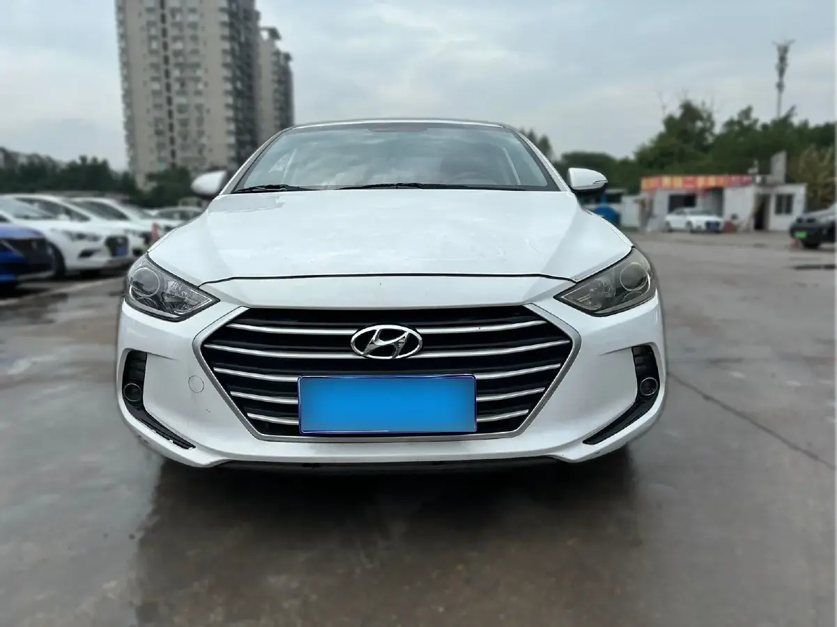 2016 Hyundai Elantra 1.6L 128HP L4 6MT