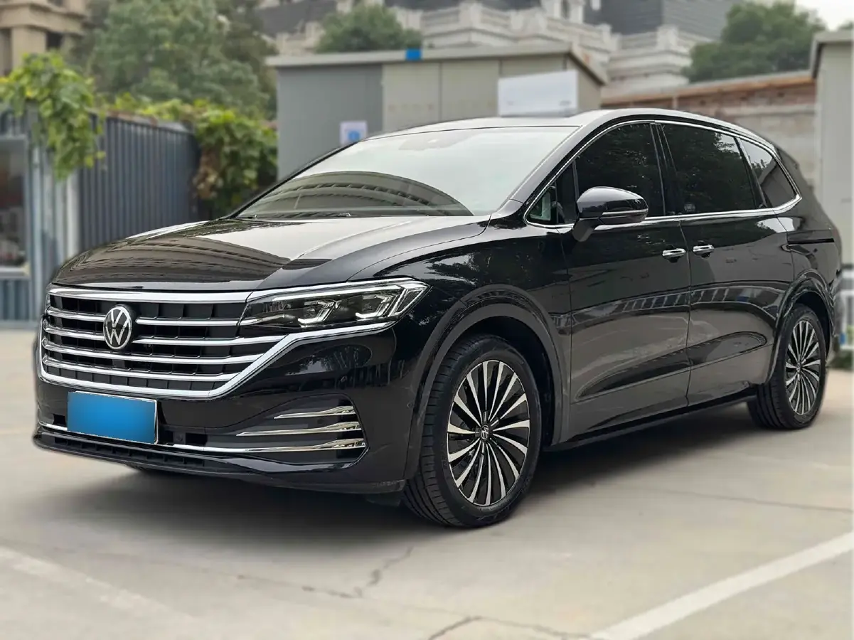 2024 Volkswagen Viloran 2.0T 220HP L4 7DCT