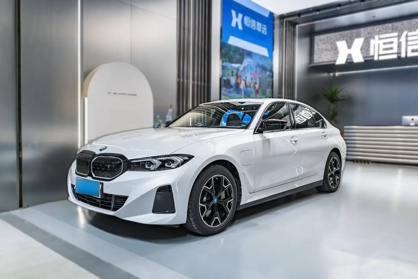 2024 BMW i3 BEV 79.05KWH