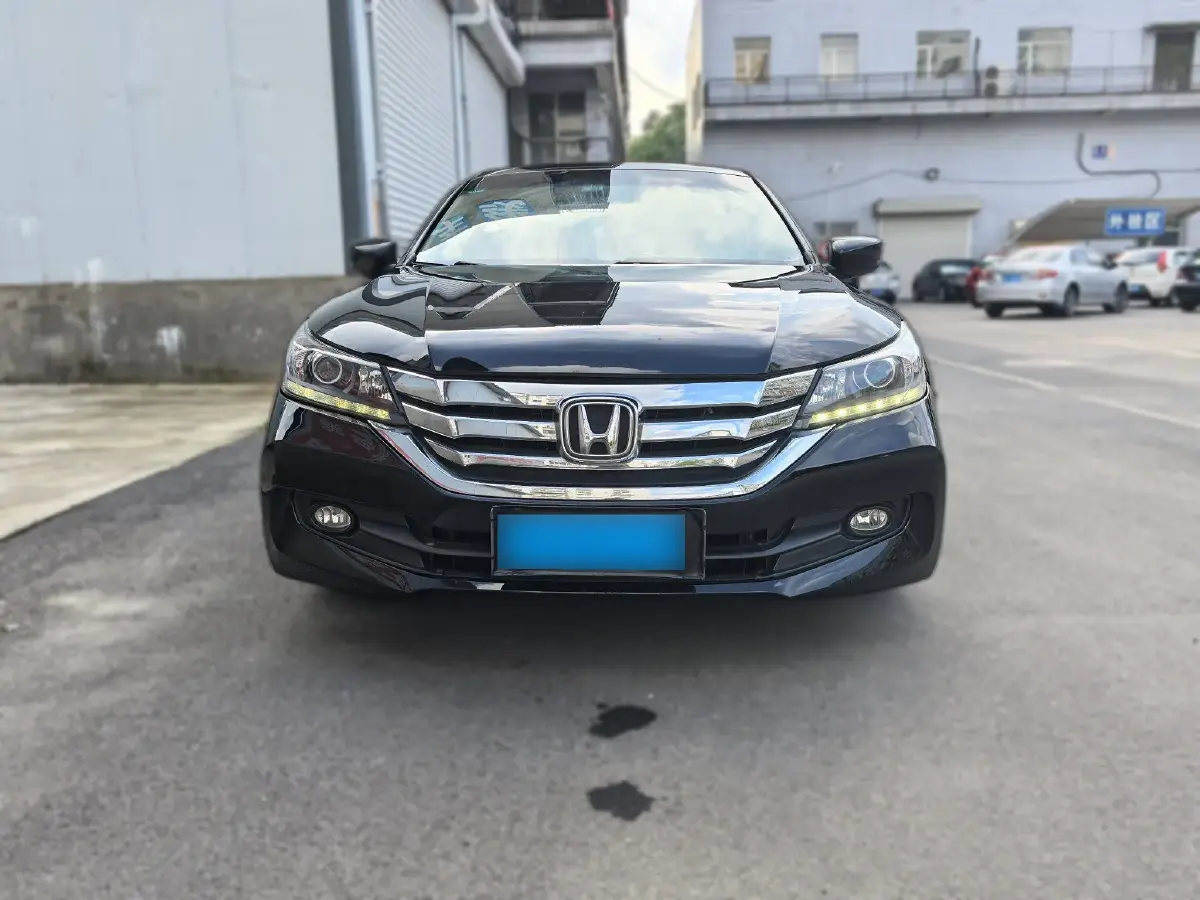 2014 Honda Accord 2.0L 155HP L4 CVT
