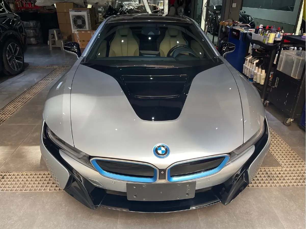 2014 BMW i8 1.5T 231HP L3 6AT PHEV 7.1KWH,autocango,china used car exporter,china ev exporter,chinese used car exporter,chinese used ev exporter