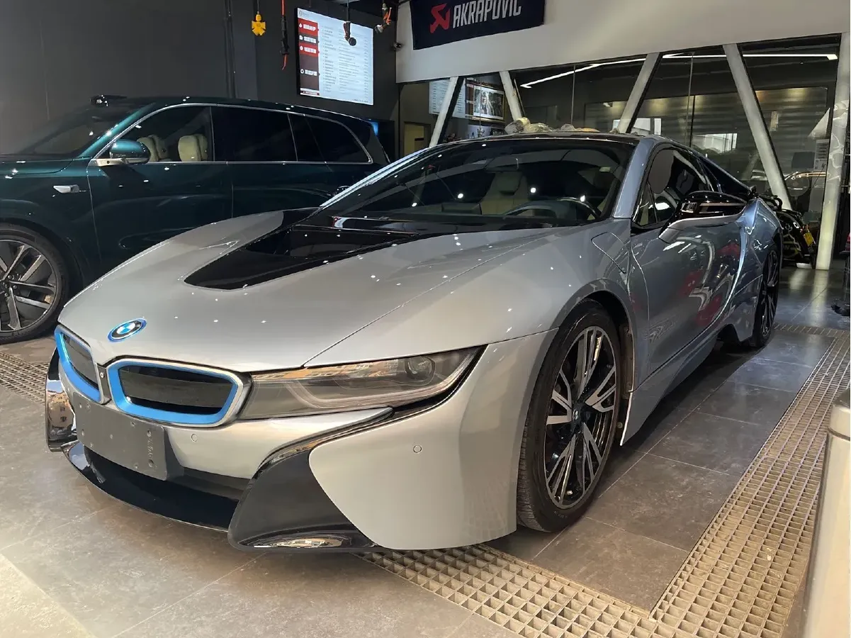 2014 BMW i8 1.5T 231HP L3 6AT PHEV 7.1KWH,autocango,china used car exporter,china ev exporter,chinese used car exporter,chinese used ev exporter