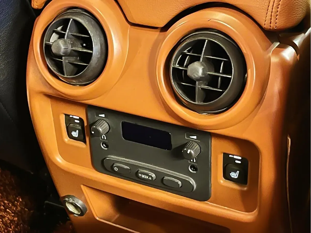 2004 Hummer H2 6.0L 398HP V8 4AT,autocango,china used car exporter,china ev exporter,chinese used car exporter,chinese used ev exporter