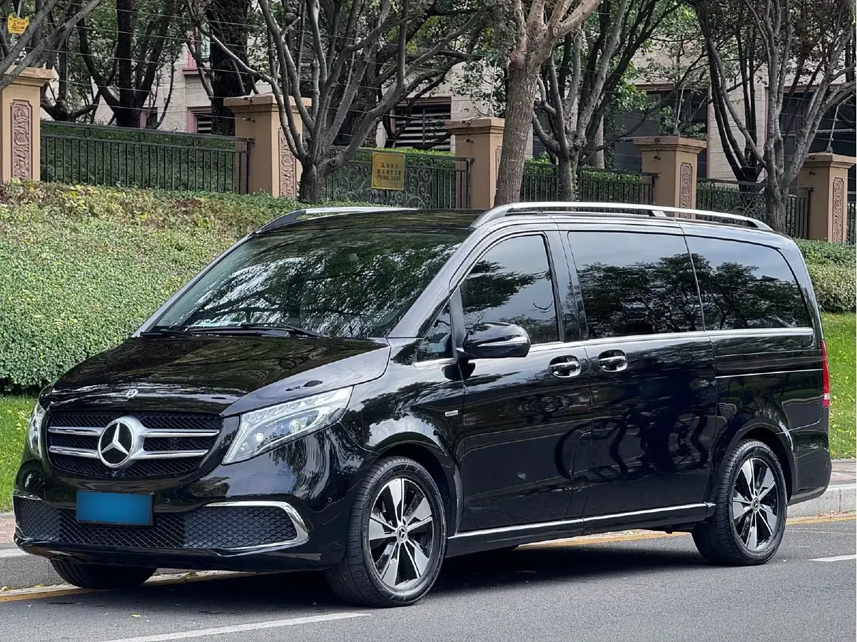 2020 Mercedes-Benz V Class 2.0T 211HP L4 9AT