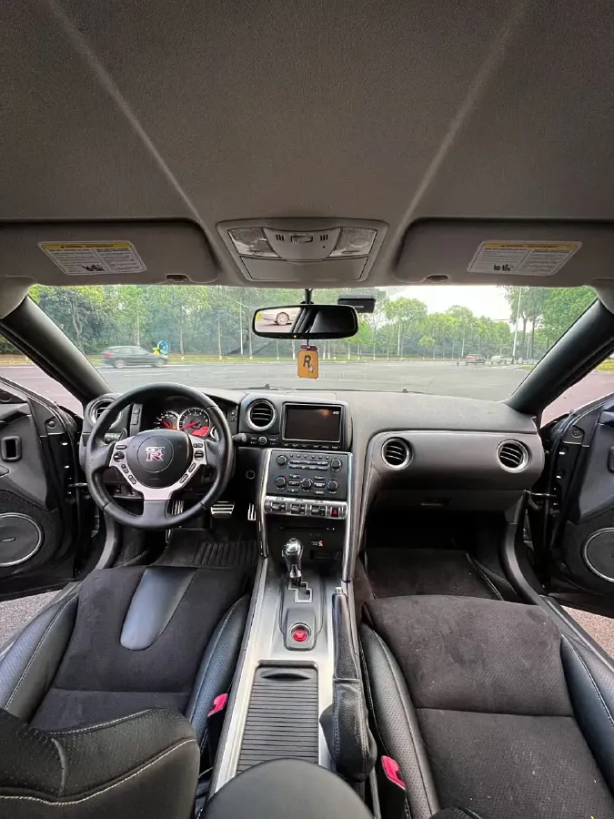 2010 Nissan GT-R 3.8T 486HP V6 6DCT,autocango,china used car exporter,china ev exporter,chinese used car exporter,chinese used ev exporter