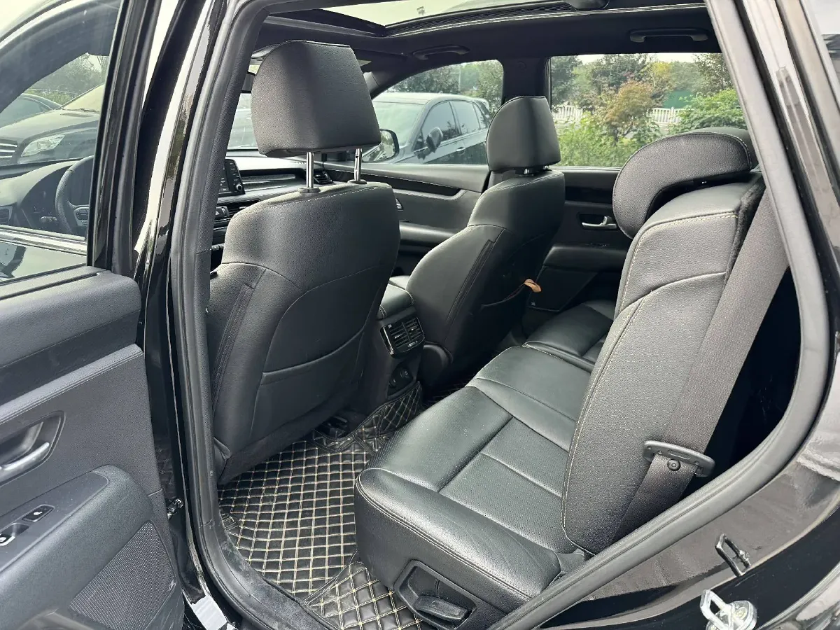 2020 Kia KX7 2.0T 241HP L4 6AT,autocango,china used car exporter,china ev exporter,chinese used car exporter,chinese used ev exporter