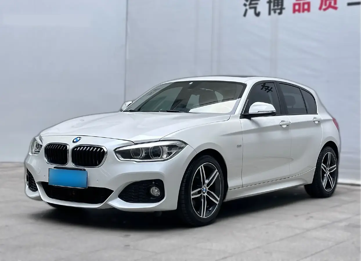 2015 BMW 1 Series 1.6T 177HP L4 8AT