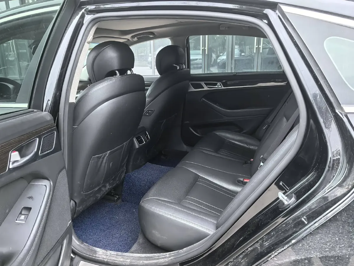 2015 Hyundai Cenesis 3.0L 257HP V6 8AT,autocango,china used car exporter,china ev exporter,chinese used car exporter,chinese used ev exporter