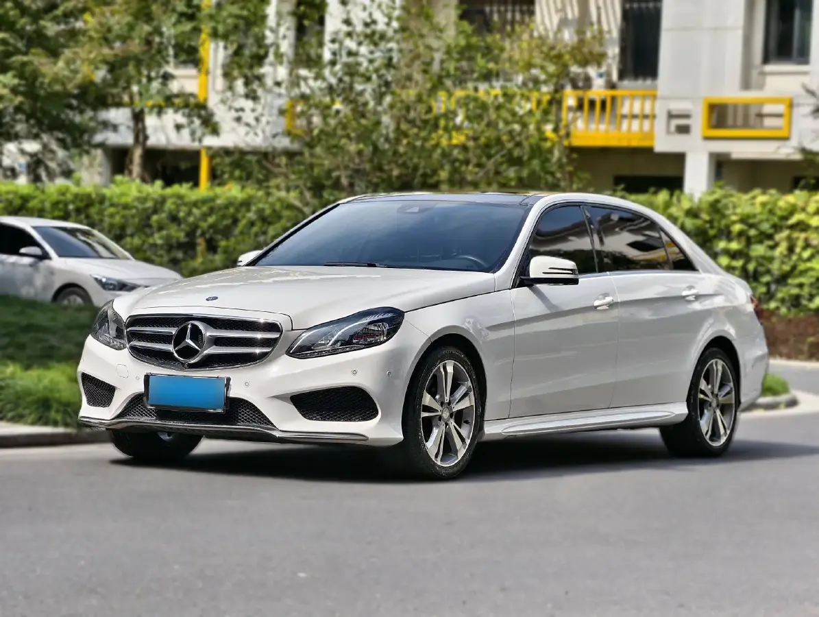 2015 Mercedes-Benz E Class 3.0T 272HP V6 7AT