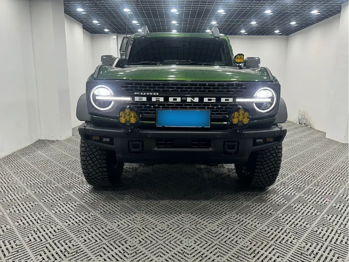 2024 Ford Bronco 2.3T 275HP L4 10AT