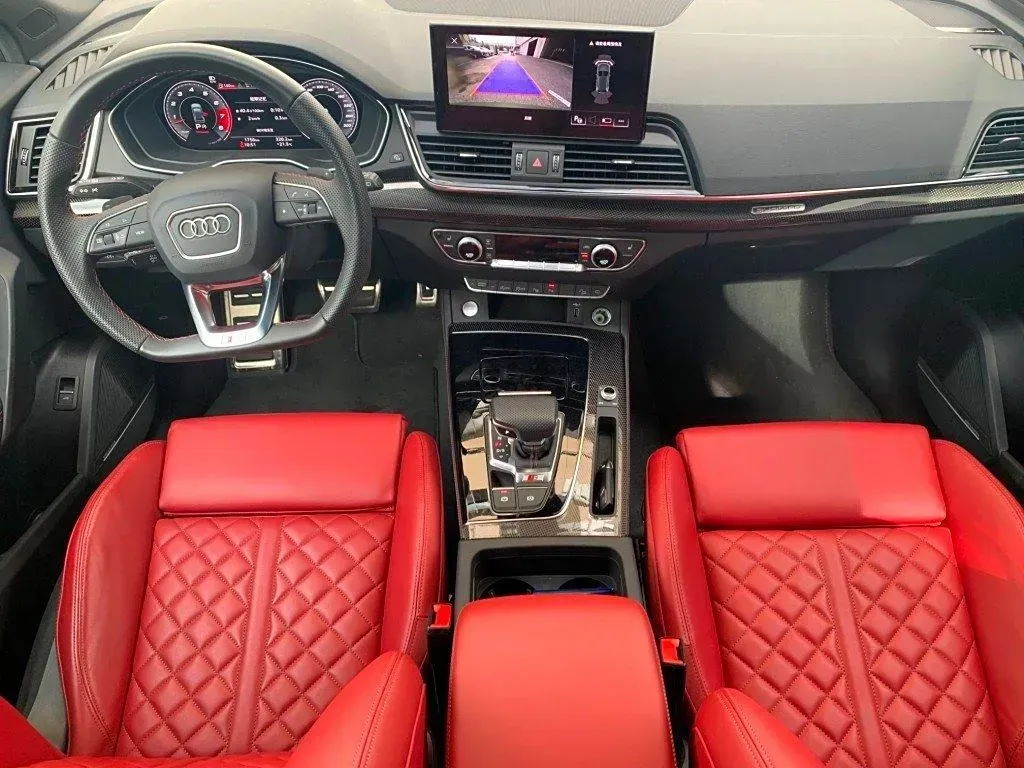 2021 Audi SQ5 3.0T 354HP V6 8AT,autocango,china used car exporter,china ev exporter,chinese used car exporter,chinese used ev exporter