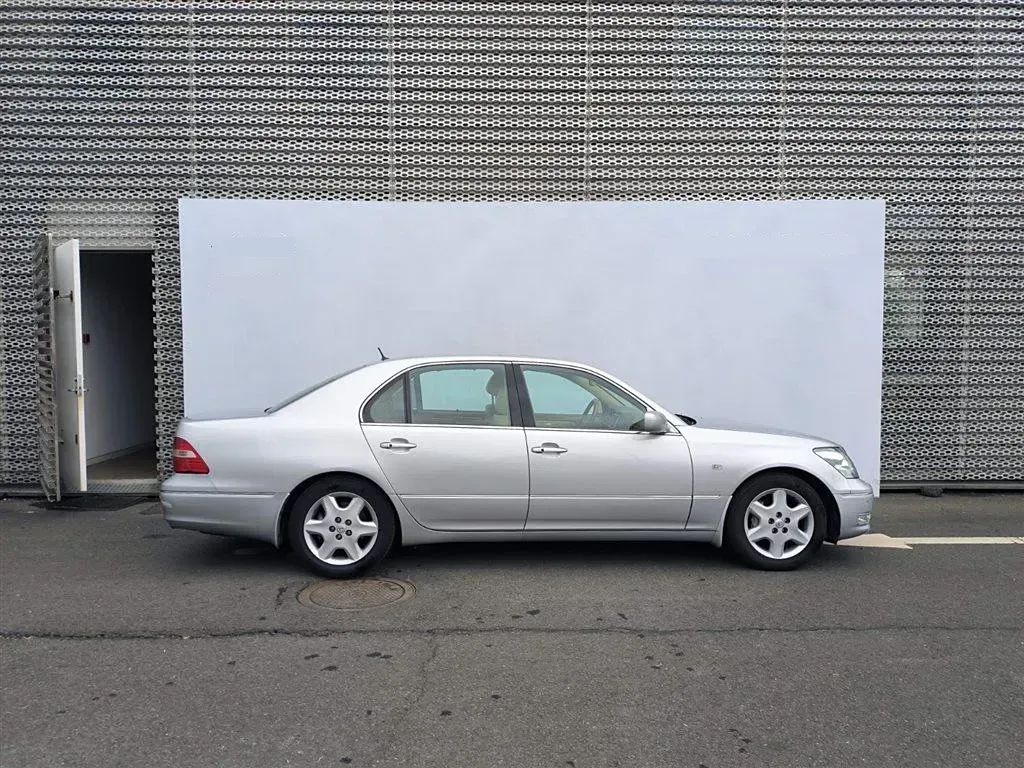 2005 Lexus LS 4.3L 282HP V8 6AT,autocango,china used car exporter,china ev exporter,chinese used car exporter,chinese used ev exporter