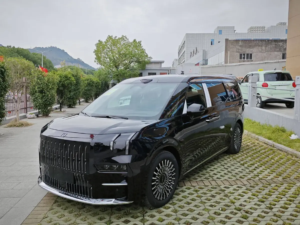 2024 Zeekr 009 BEV 108KWH