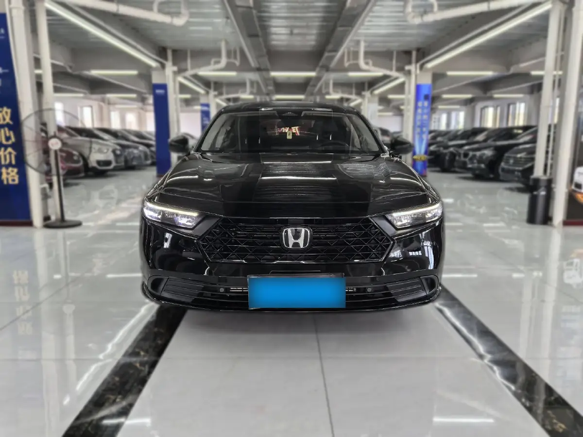 2024 Honda Accord 1.5T 192HP L4 CVT
