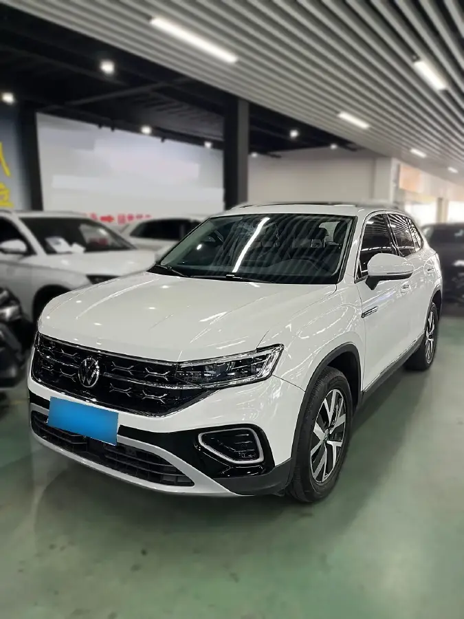 2024 Volkswagen Tayron 2.0T 186HP L4 7DCT