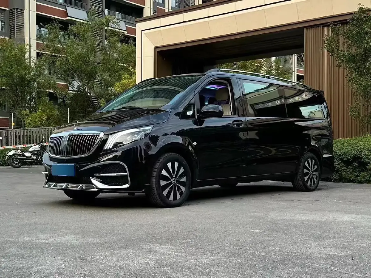 2021 Mercedes-Benz Vito 2.0T 211HP L4 9AT