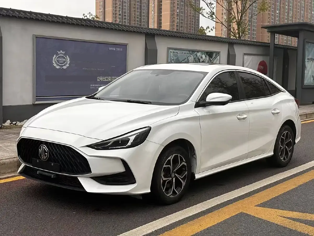 2021 MG 5 1.5L 120HP L4 CVT