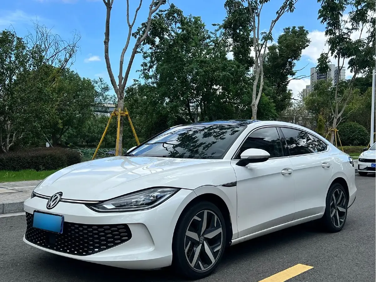 2022 Volkswagen Lamando 1.4T 150HP L4 7DCT