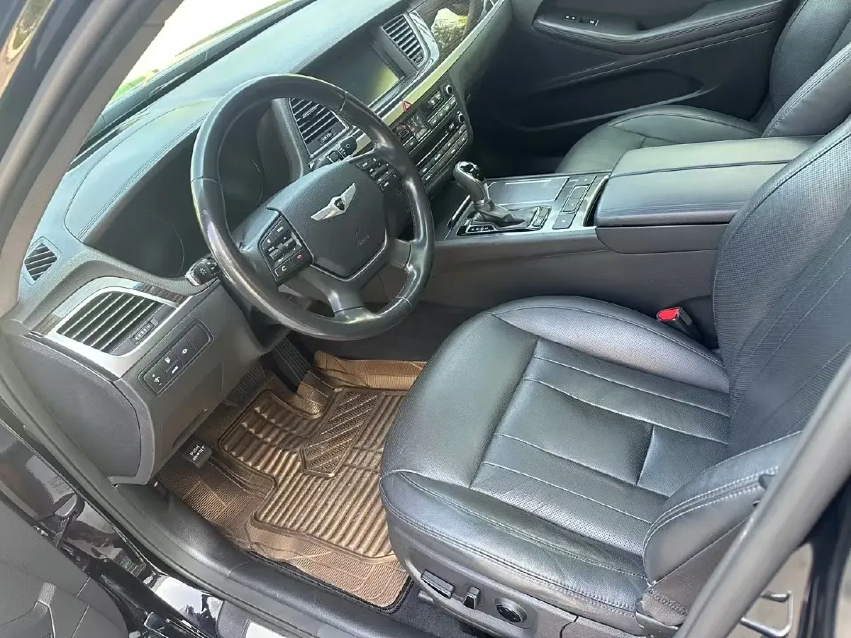 2015 Hyundai Cenesis 3.0L 257HP V6 8AT,autocango,china used car exporter,china ev exporter,chinese used car exporter,chinese used ev exporter