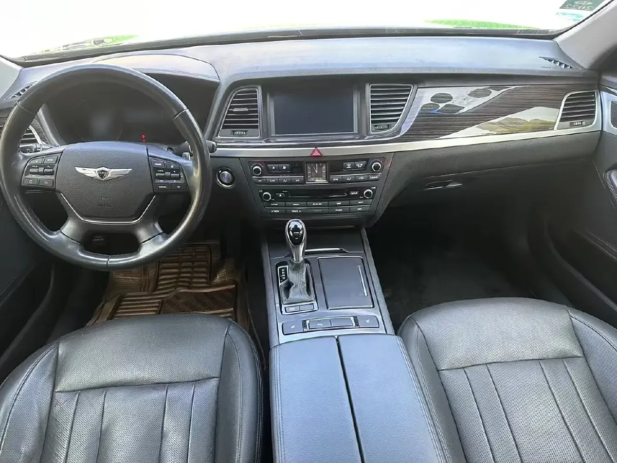 2015 Hyundai Cenesis 3.0L 257HP V6 8AT,autocango,china used car exporter,china ev exporter,chinese used car exporter,chinese used ev exporter