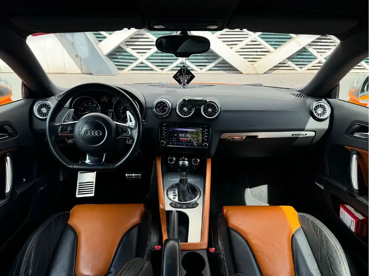 2011 Audi TTS 2.0T 272HP L4 6DCT,autocango,china used car exporter,china ev exporter,chinese used car exporter,chinese used ev exporter