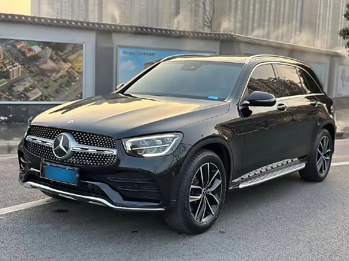 2022 Mercedes-Benz GLC Class 2.0T 258HP L4 9AT