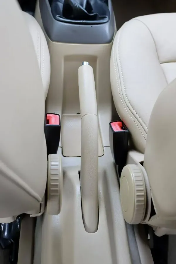 2008 Volkswagen Santana Vista 1.8L 101HP L4 5MT,autocango,china used car exporter,china ev exporter,chinese used car exporter,chinese used ev exporter