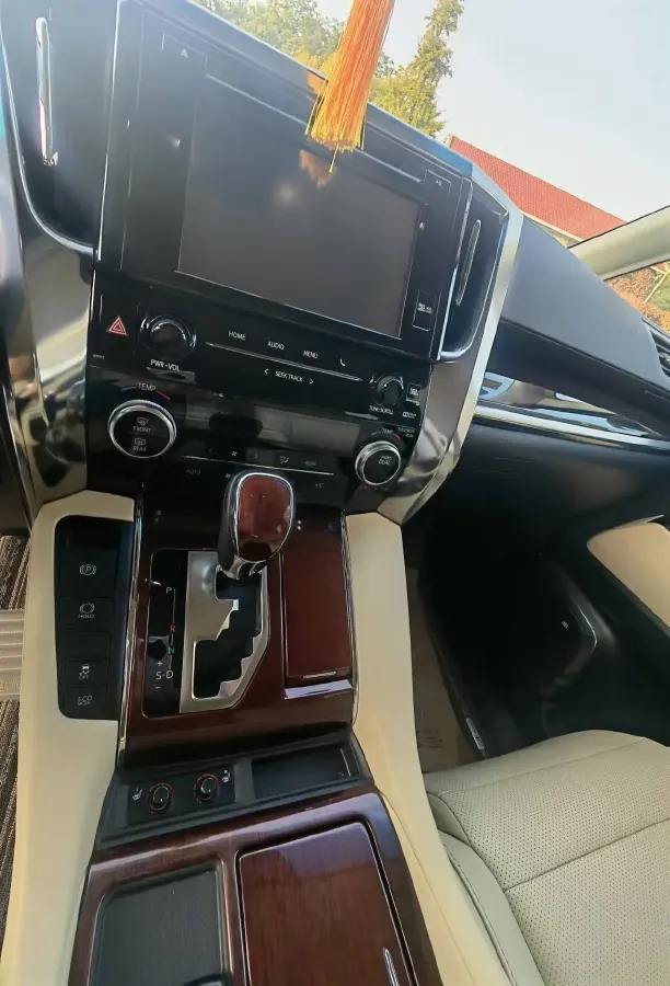 2015 Toyota Alphard 3.5L 275HP V6 6AT,autocango,china used car exporter,china ev exporter,chinese used car exporter,chinese used ev exporter
