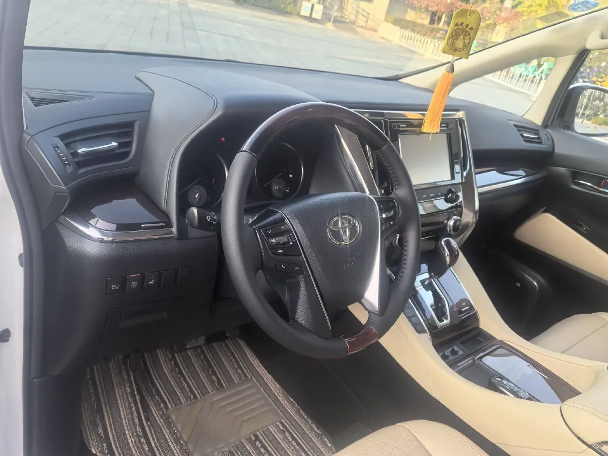 2015 Toyota Alphard 3.5L 275HP V6 6AT,autocango,china used car exporter,china ev exporter,chinese used car exporter,chinese used ev exporter
