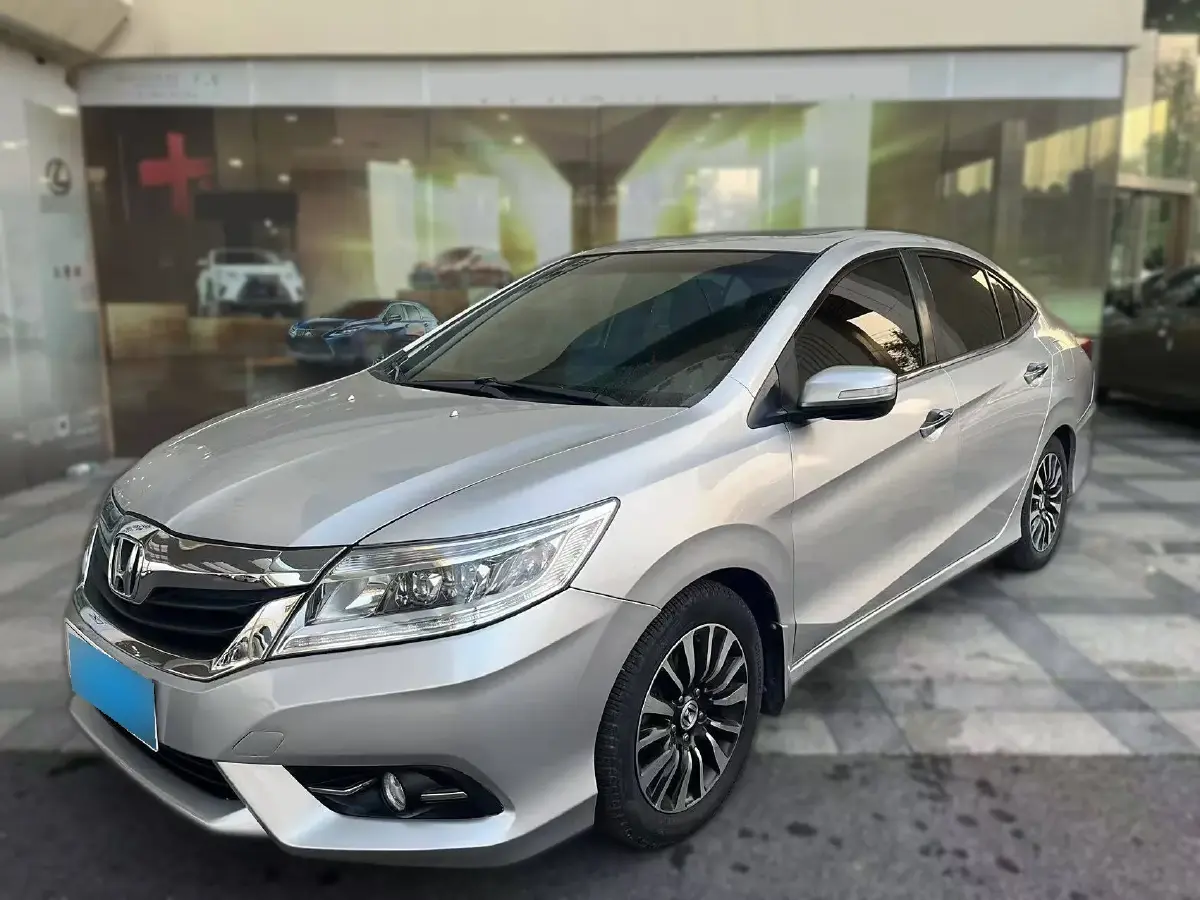 2013 Honda Crider 1.8L 139HP L4 5AT