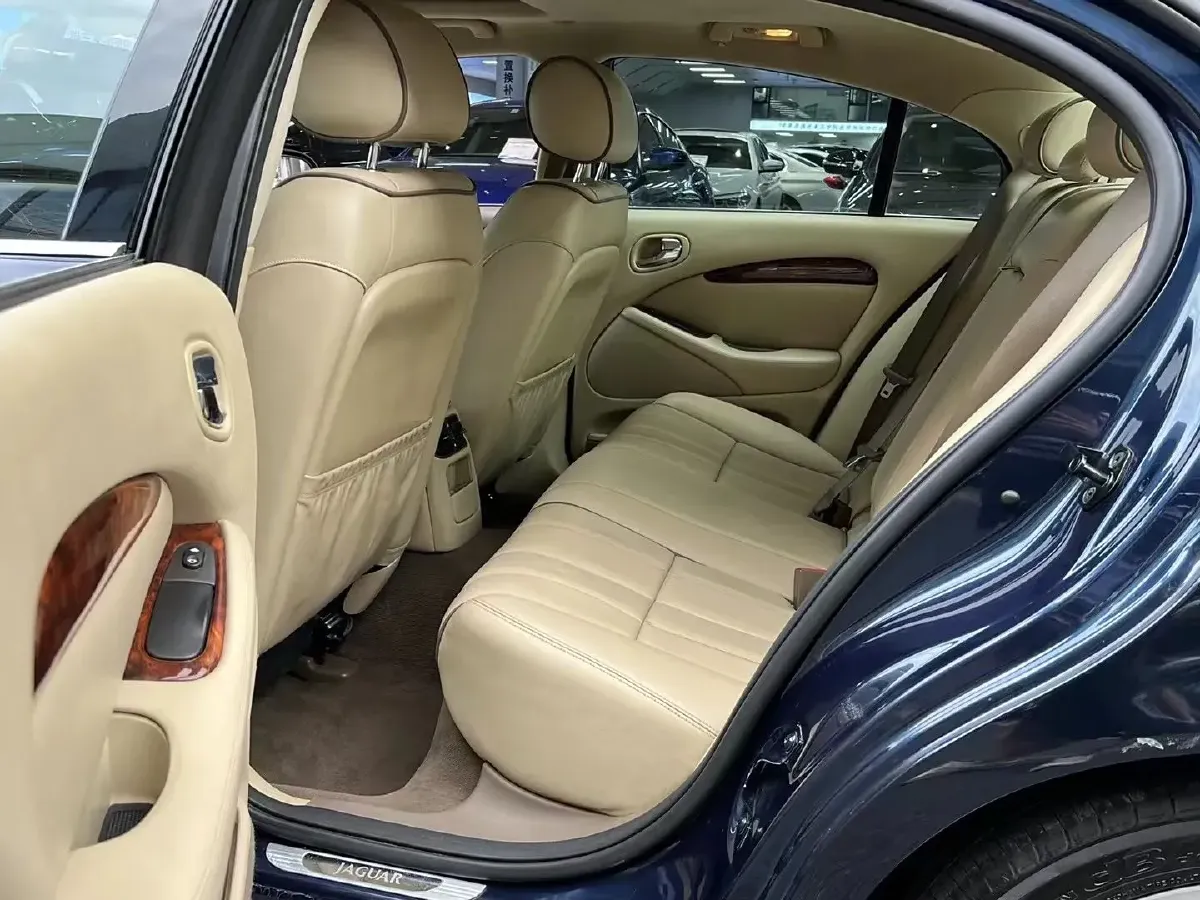 2006 Jaguar S-TYPE 3.0L 244HP V6 6AT,autocango,china used car exporter,china ev exporter,chinese used car exporter,chinese used ev exporter
