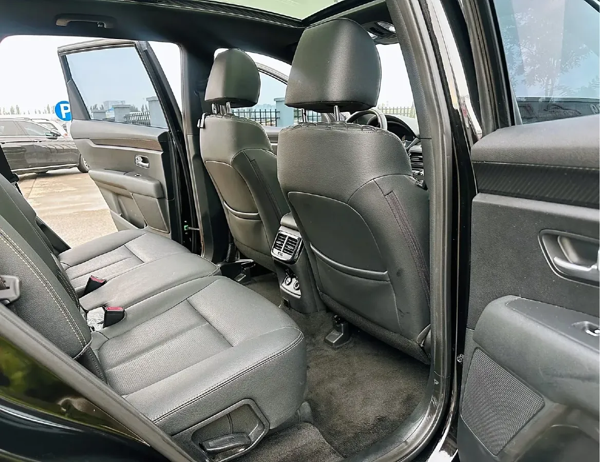 2020 Kia KX7 2.0T 241HP L4 6AT,autocango,china used car exporter,china ev exporter,chinese used car exporter,chinese used ev exporter