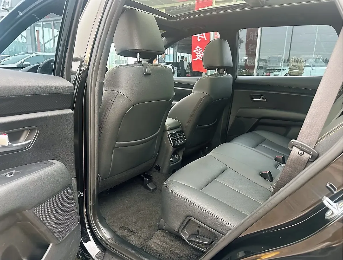 2020 Kia KX7 2.0T 241HP L4 6AT,autocango,china used car exporter,china ev exporter,chinese used car exporter,chinese used ev exporter