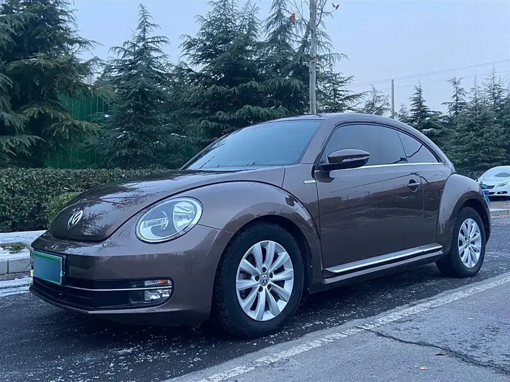 2014 Volkswagen Beetle 1.2T 105HP L4 7DCT