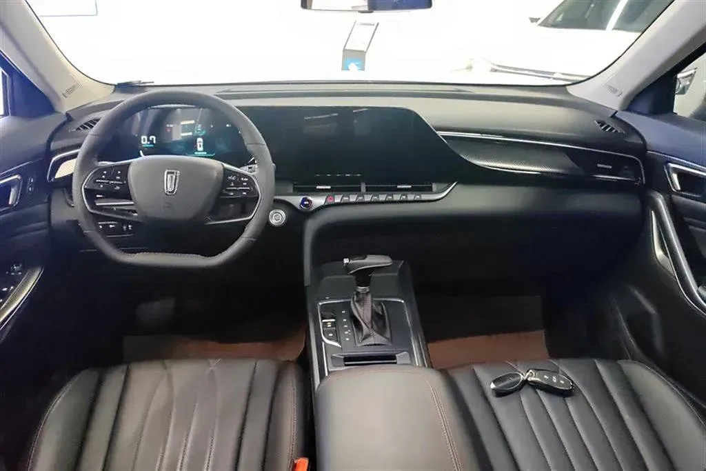 2023 Bestune T55 1.5T 169HP L4 7DCT,autocango,china used car exporter,china ev exporter,chinese used car exporter,chinese used ev exporter