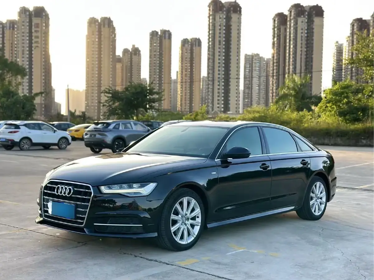 2018 Audi A6L 1.8T 190HP L4 7DCT