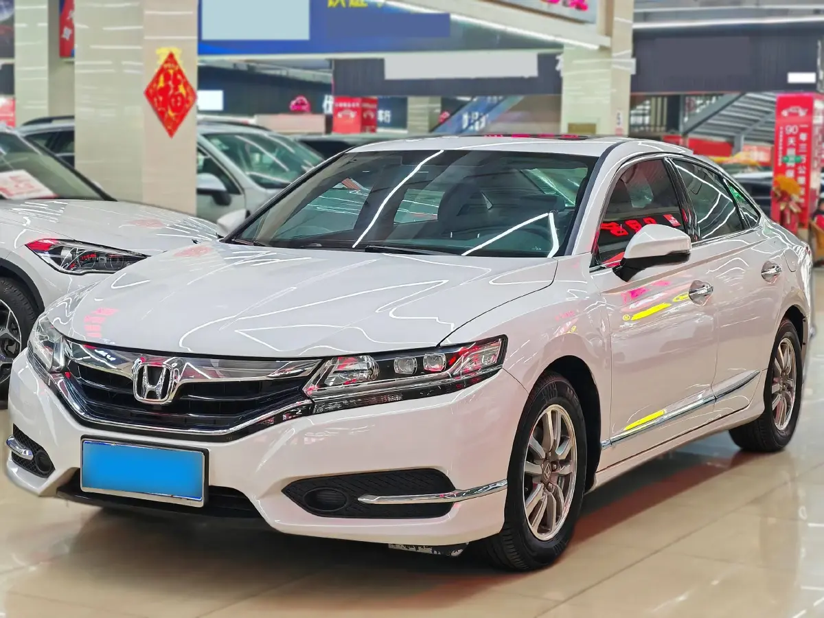 2017 Honda Spirior 2.0L 155HP L4 CVT