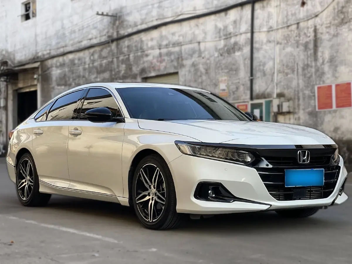 2022 Honda Accord 1.5T 194HP L4 CVT