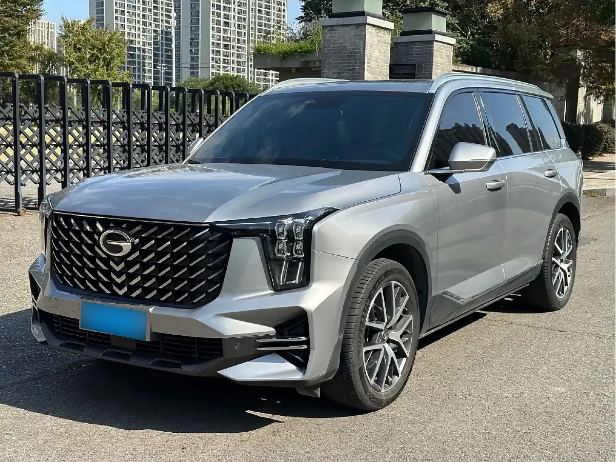 2022 GAC Trumpchi GS8 2.0T 252HP L4 8AT